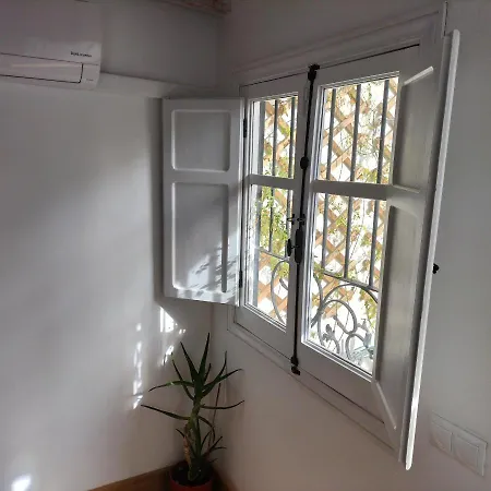 Holiday home Private Terrace-romantic-sea, Castle Views-central