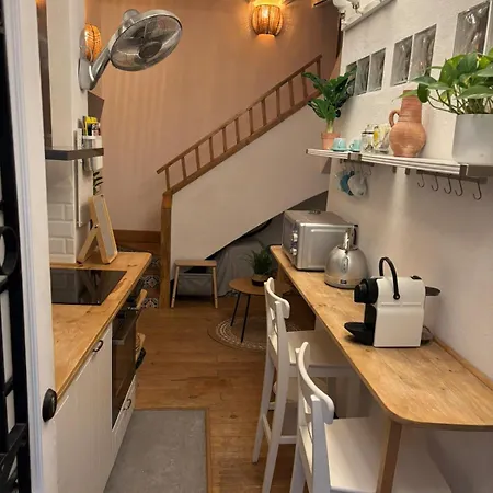 Holiday home Private Terrace-romantic-sea, Castle Views-central
