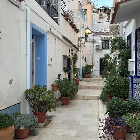 Private Terrace-romantic-sea, Castle Views-central