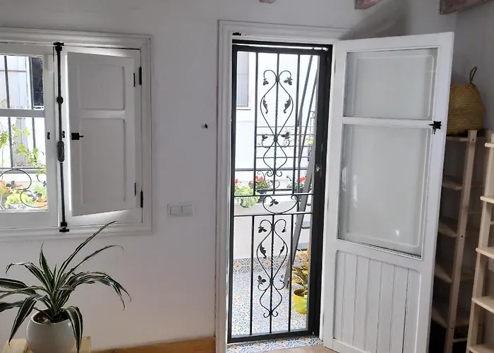 Private Terrace-romantic-sea, Castle Views-central Alicante