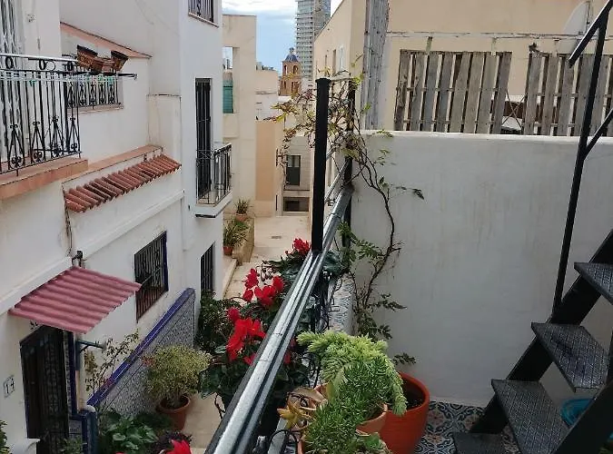 Private Terrace-romantic-sea, Castle Views-central *