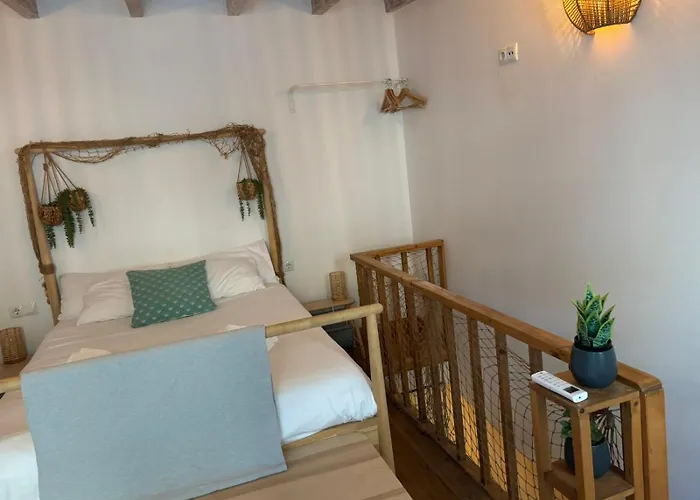 Semesterbostad Private Terrace-romantic-sea, Castle Views-central Alicante