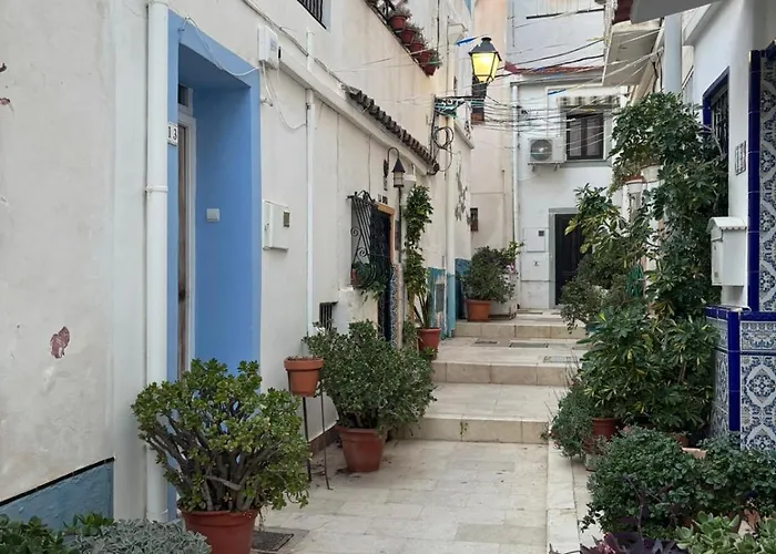Private Terrace-romantic-sea, Castle Views-central